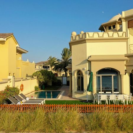 דובאי The S Holiday Homes - Luxurious 5 Bedrooms Villa At Palm Jumeirah With Private Swimming Pool And Private Beach Access מראה חיצוני תמונה